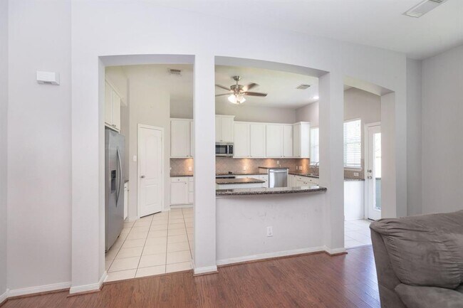 Building Photo - 21822 Mystic Point Ct
