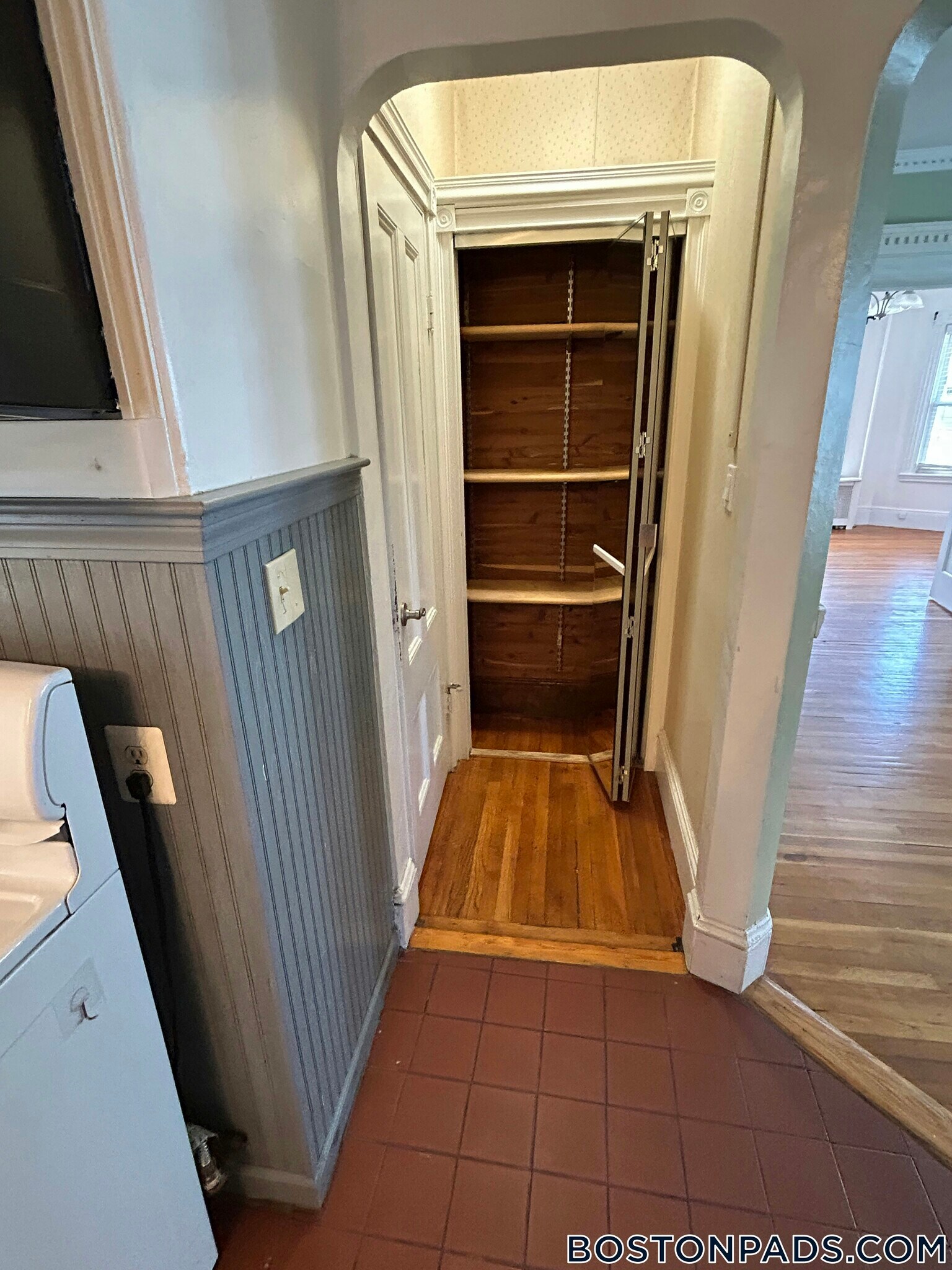 Building Photo - 369 Savin Hill Ave