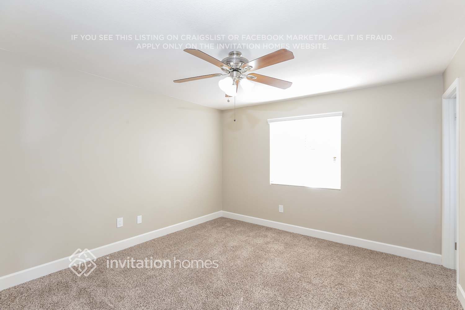 Building Photo - 13027 N 37th Pl