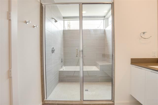 Building Photo - 1205 Hyde Ct