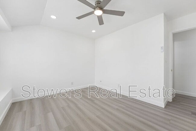 Building Photo - 7608 Canterbury Ln