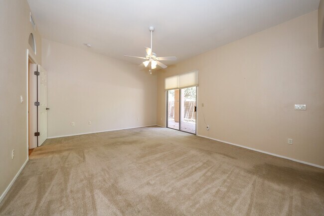 Building Photo - 1670 N Maguire Ave