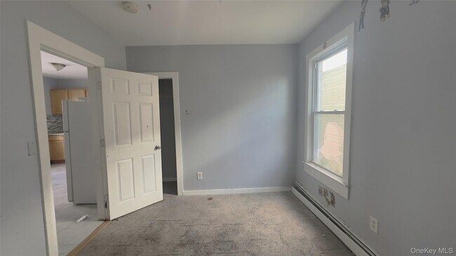 Building Photo - 211 Winnikee Ave