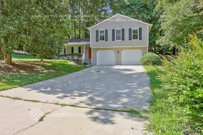 Building Photo - 690 Greenhedge Dr