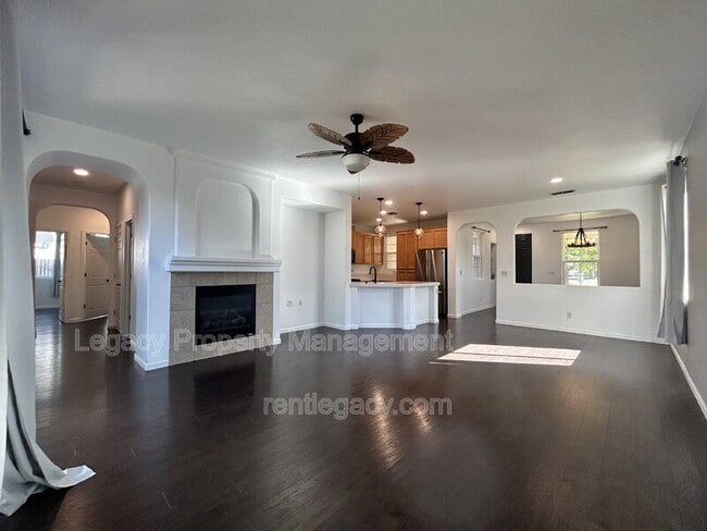 Building Photo - 300 Dedham Ct