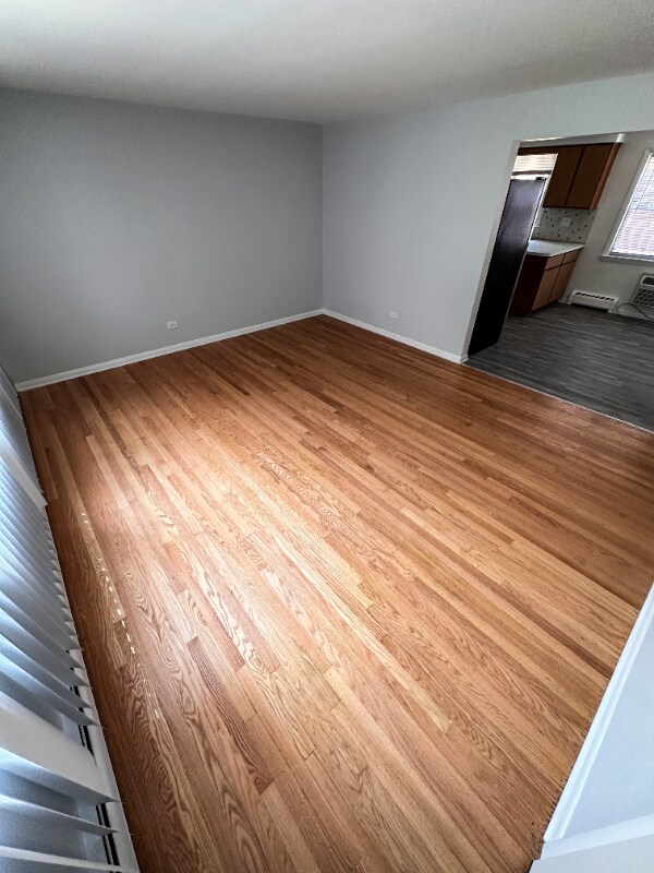 Building Photo - 7344 W Belmont Ave