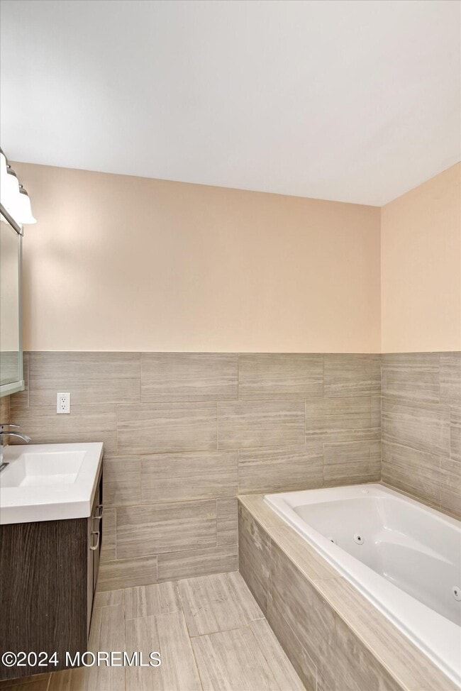 Building Photo - 43 Hummingbird Ct