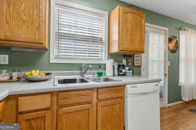 Building Photo - 436 Shenandoah Ct
