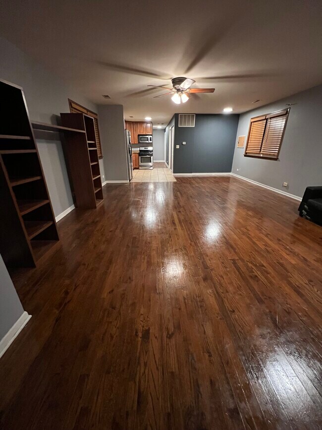 Building Photo - 2147 W 19th St