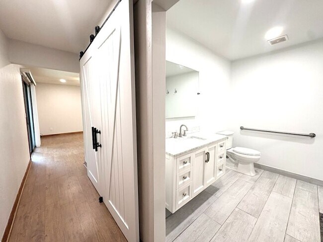 Building Photo - Beautiful 3 Bedroom Ormond Beach Townhome in The Trails!