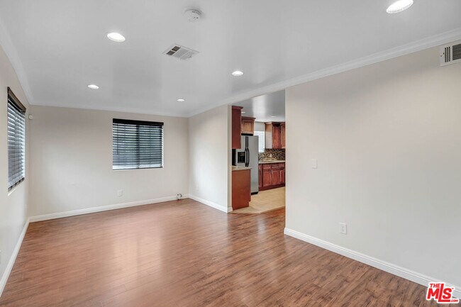 Building Photo - 1314 O'Melveny Ave