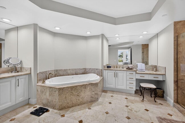 Building Photo - 3800 N Ocean Dr