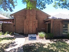 Building Photo - 2723 Canyon Oaks Ct