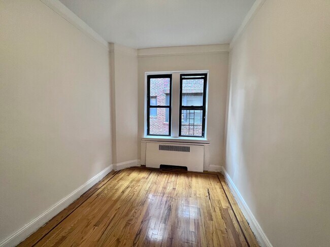 Floorplan - 12 Dongan Place