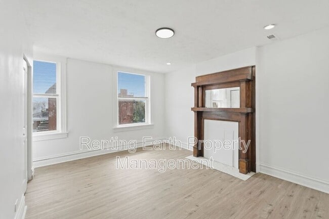 Building Photo - 3125 Clay Ave