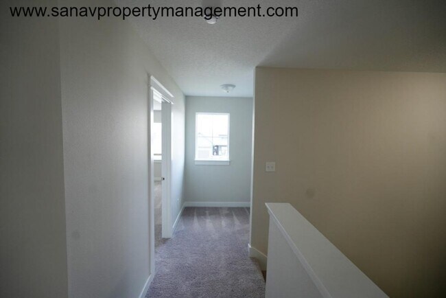 Building Photo - Your Dream Home Awaits You! A 4-Bed, 2.5 - Bath in Bondurant!