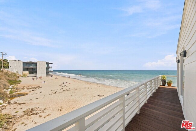 Building Photo - 24742 Malibu Rd