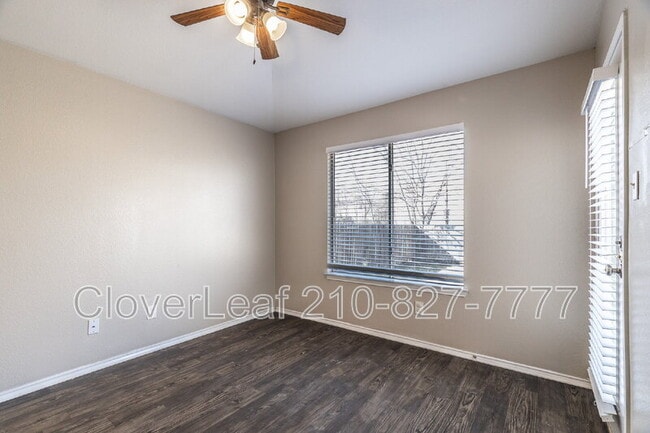 Building Photo - 410 Masonwood Dr