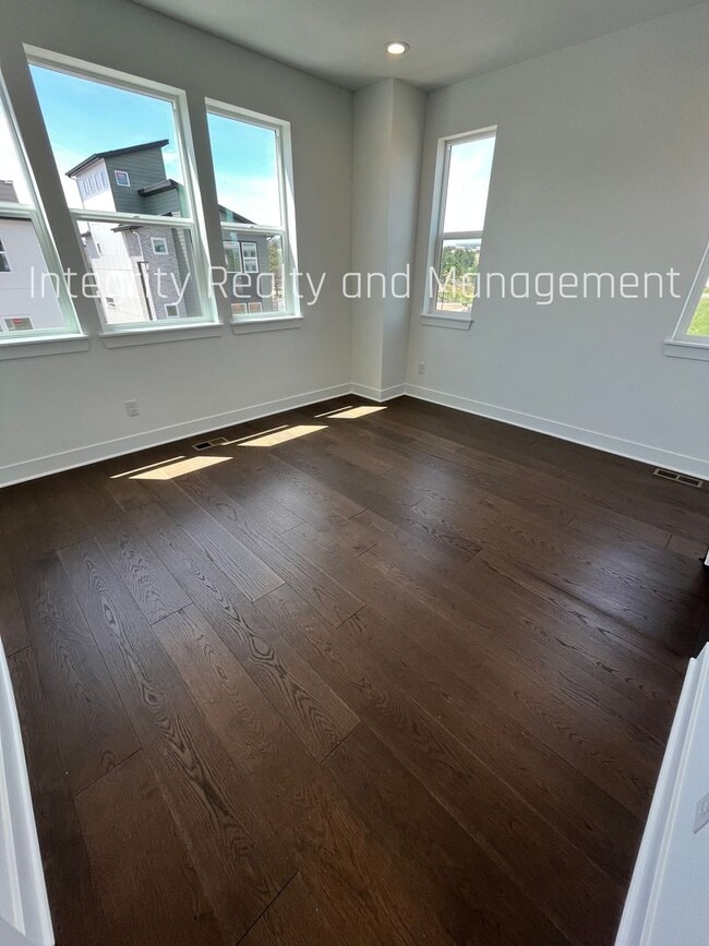 Building Photo - 10976 E Geddes Pl
