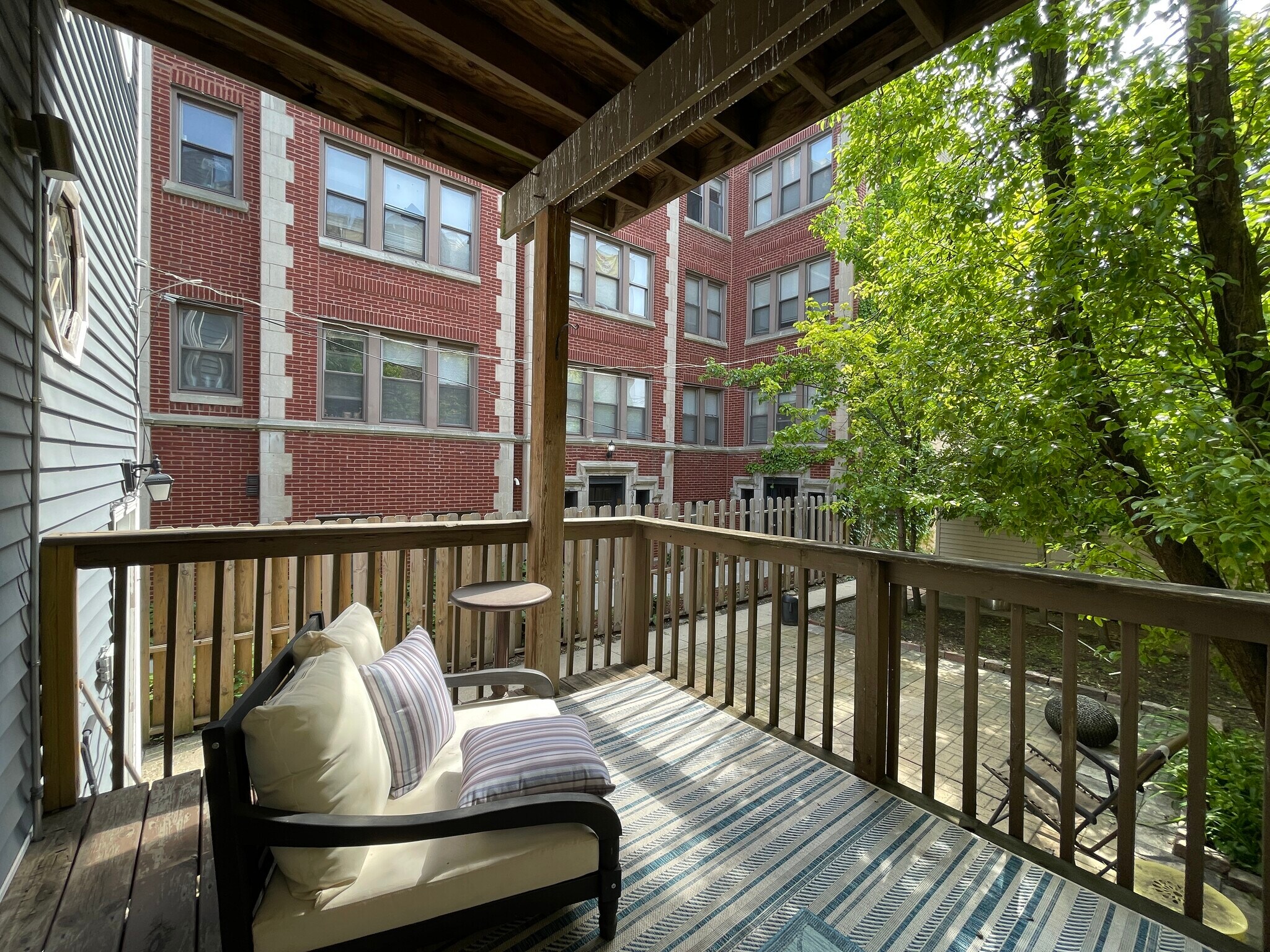 Building Photo - 3130 N Kimball Ave