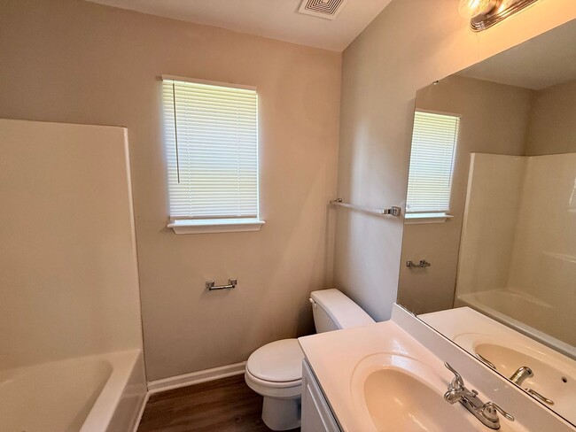 Building Photo - 2339 Buttonbush Ct