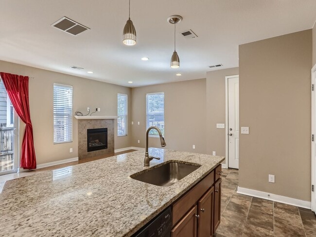 Building Photo - 10219 Tall Oaks Cir
