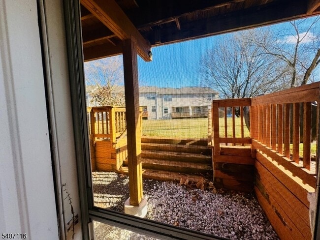 Building Photo - 174 Carson Ct