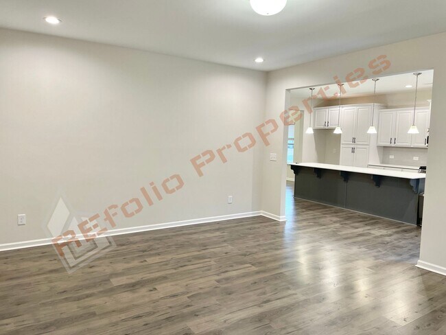 Building Photo - 924 Arlington Wood St