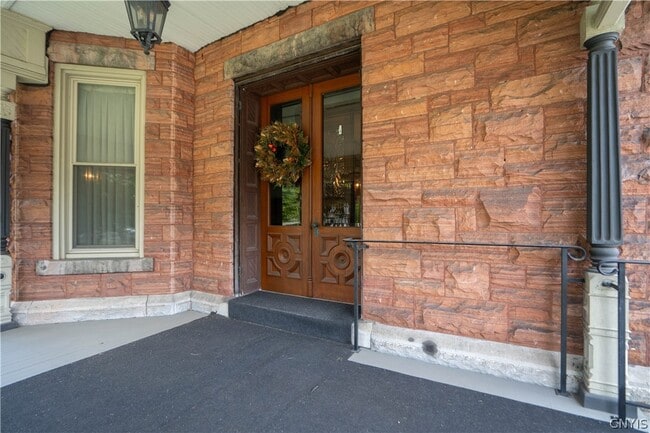 Building Photo - 75 E Genesee St
