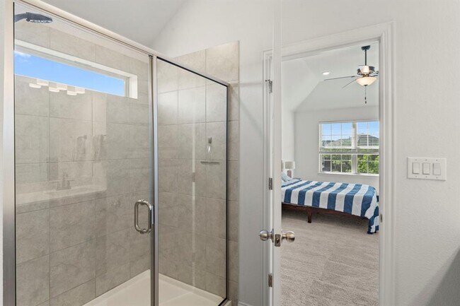 Building Photo - 705 Coyote Crk Wy