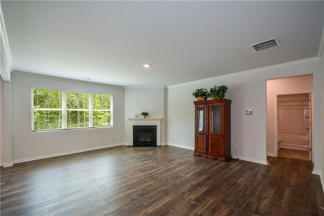 Building Photo - 331 Belmont Dr