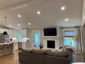 Building Photo - 920 Jones Rd