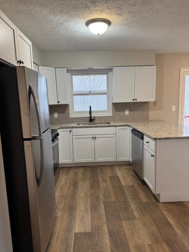 Building Photo - 3584 Park Lane