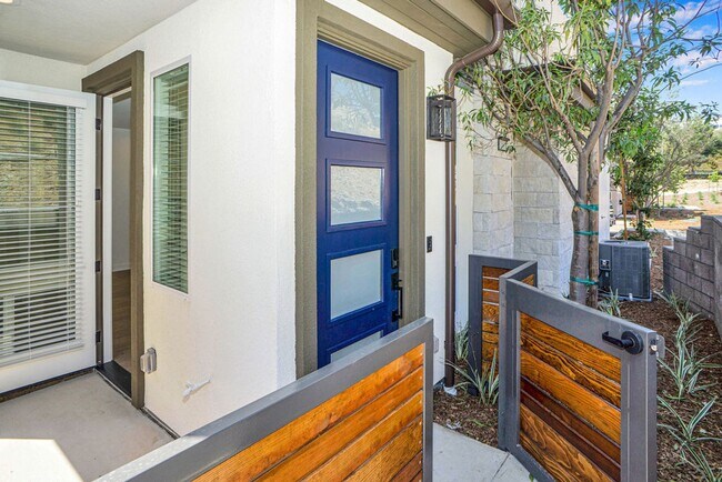 Primary Photo - Gorgeous brand new townhome in 3Roots! End...