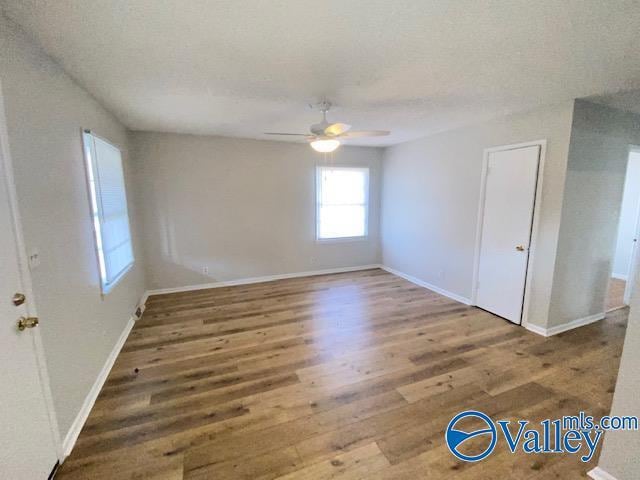 Building Photo - 706 Larry Dr