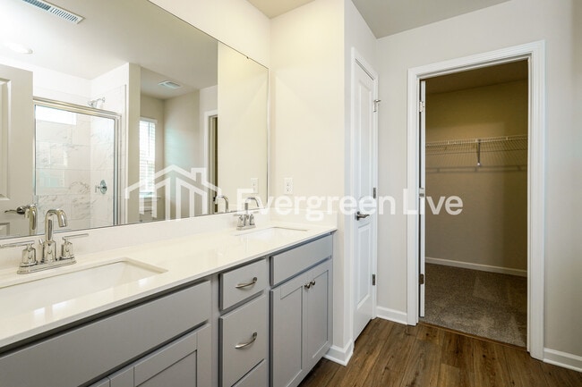 Building Photo - 834 Pear Blossom Ct