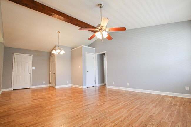 Building Photo - Pet Friendly Three Bedroom with Basement!