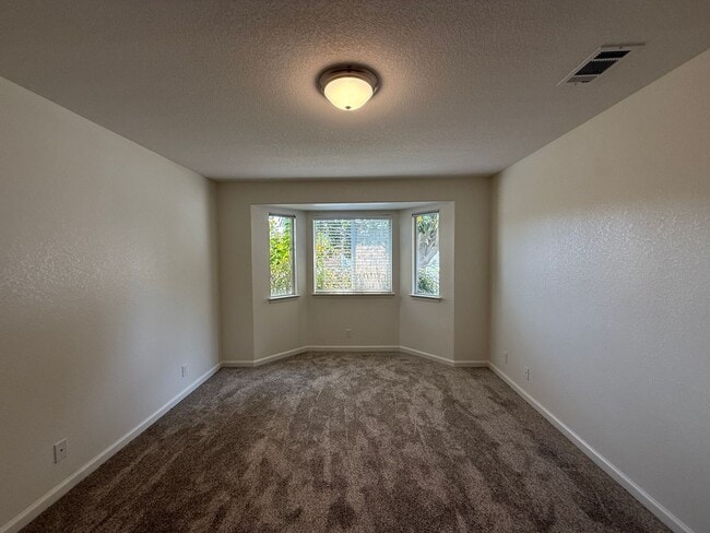 Building Photo - Orcutt Single Story Home with RV Access