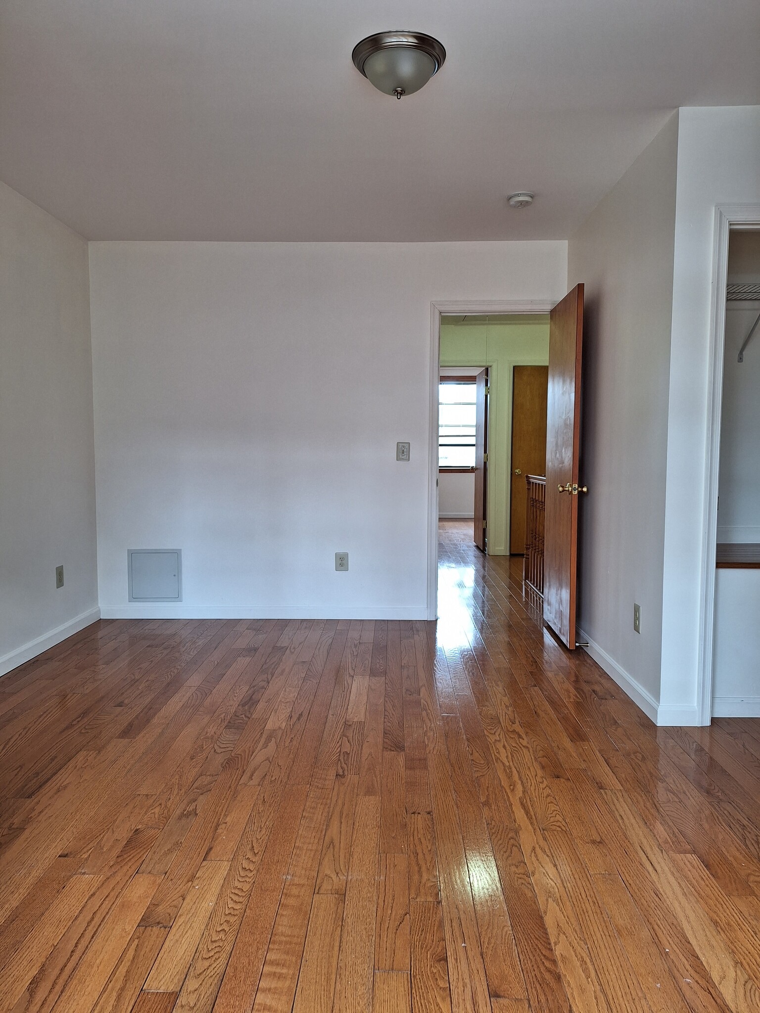 2nd floor bedroom - 1229 Wood St