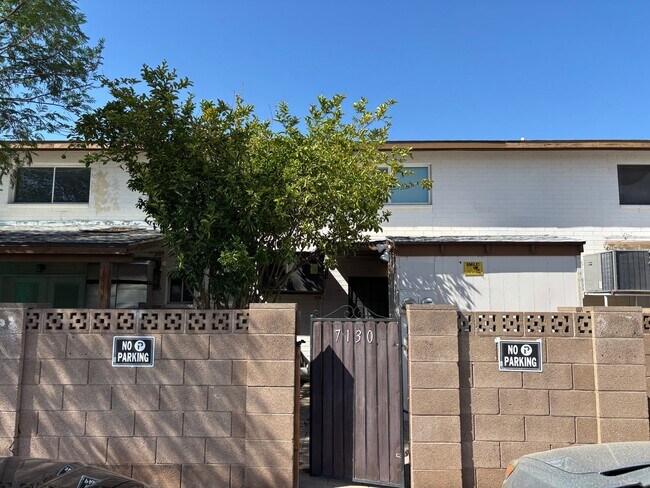 Building Photo - 7130 W Hazelwood St