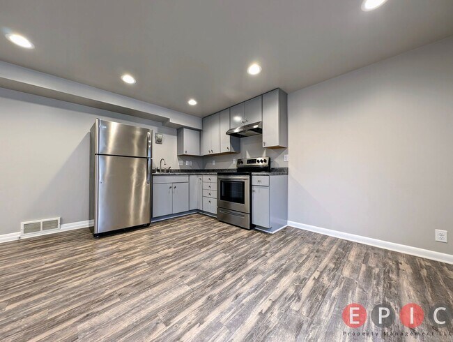 Building Photo - Remodeled basement apartment in Harvard/Yale Area