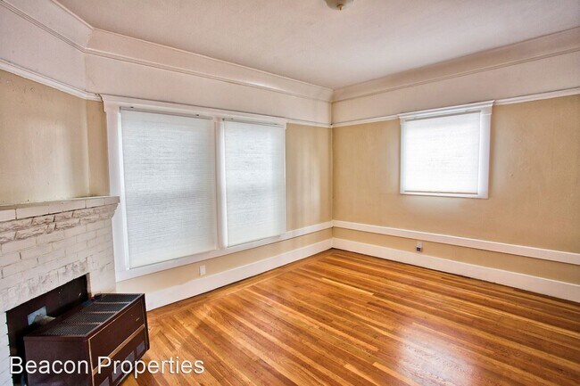 Building Photo - 509 41st St