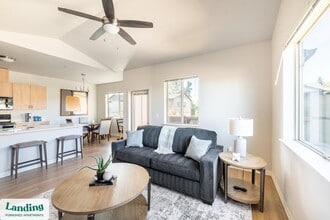 Building Photo - 201 Leroy Ave