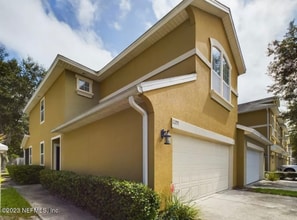 Building Photo - 12295 Black Walnut Ct