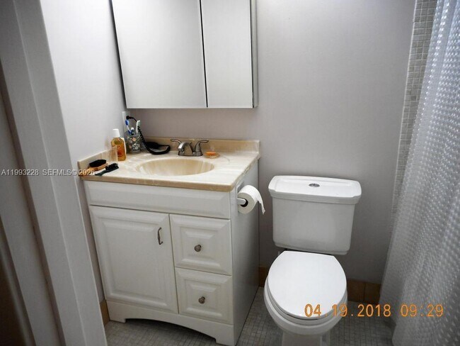 Building Photo - 134 Coventry F