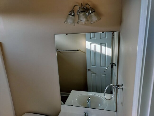 Building Photo - Ready in Raeford