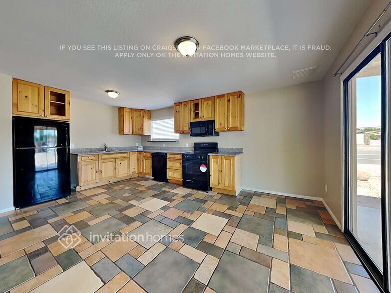 Building Photo - 13830 N 47th Ave