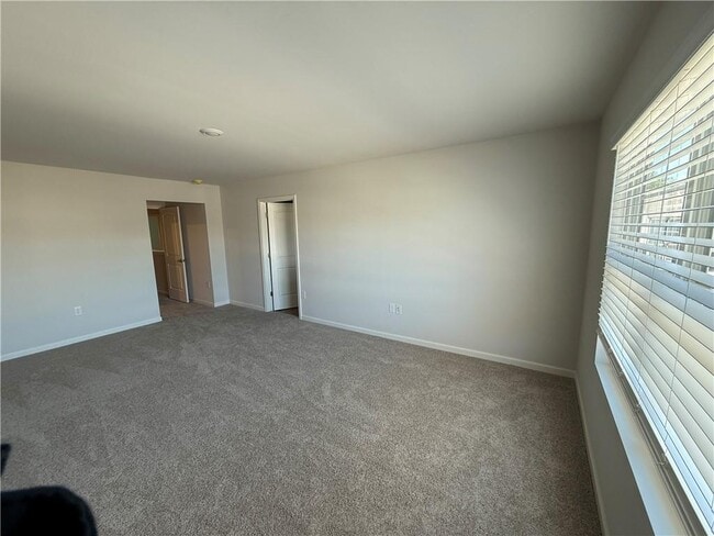 Building Photo - 126 Hughes Pl Dr