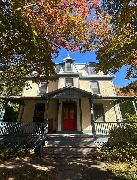 Building Photo - 6701 N 8th St