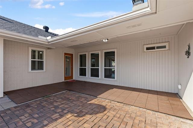 Building Photo - 1600 Fairwind Ct